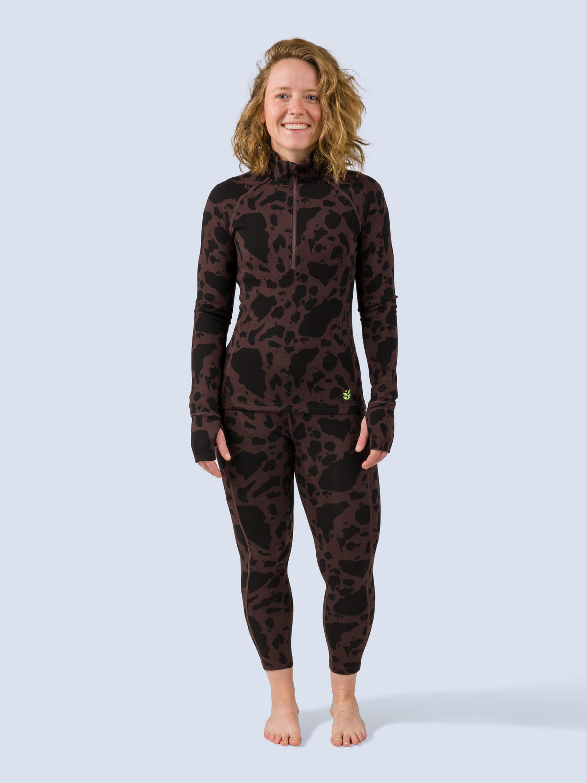 [Moo La La] Bassett Half Zip – full outfit, front view