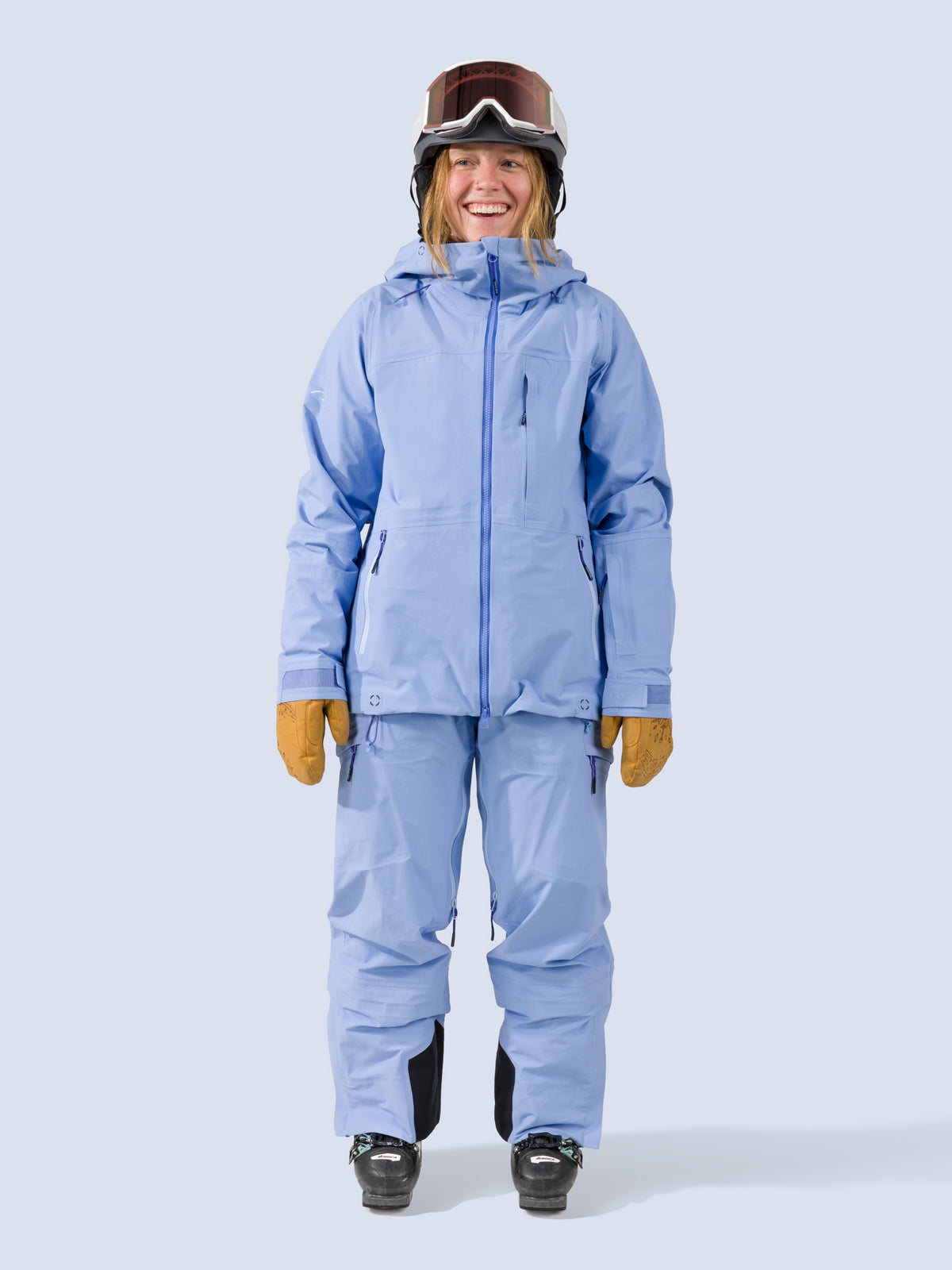 [Breeze] Butterfield 3L Jacket in breeze blue, on model front full body view