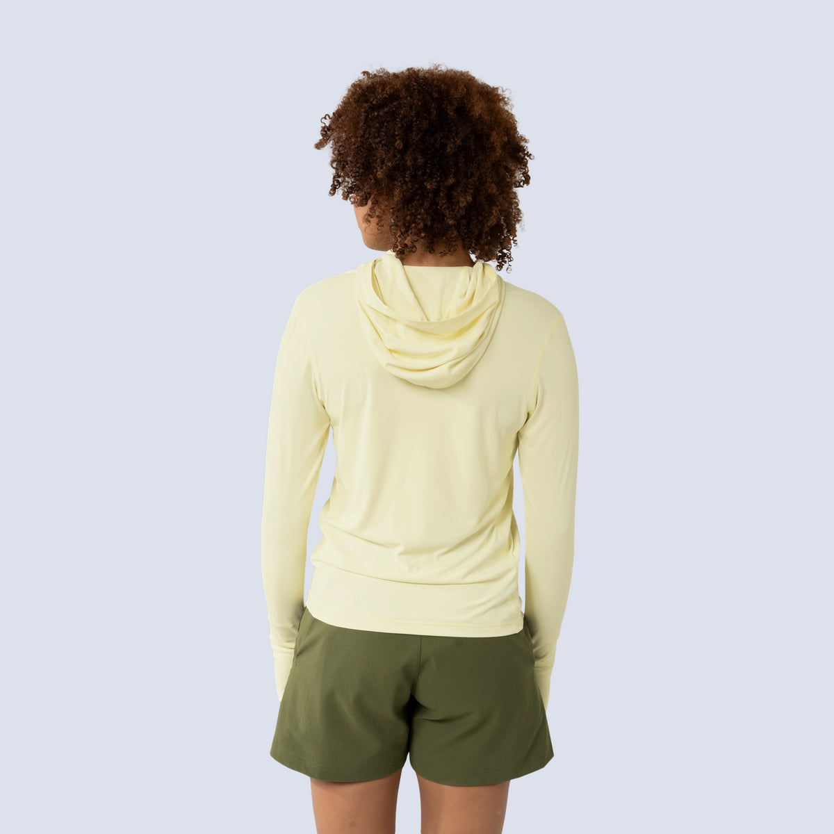 [Butter] Sawyer sunshirt butter yellow on model back crop view