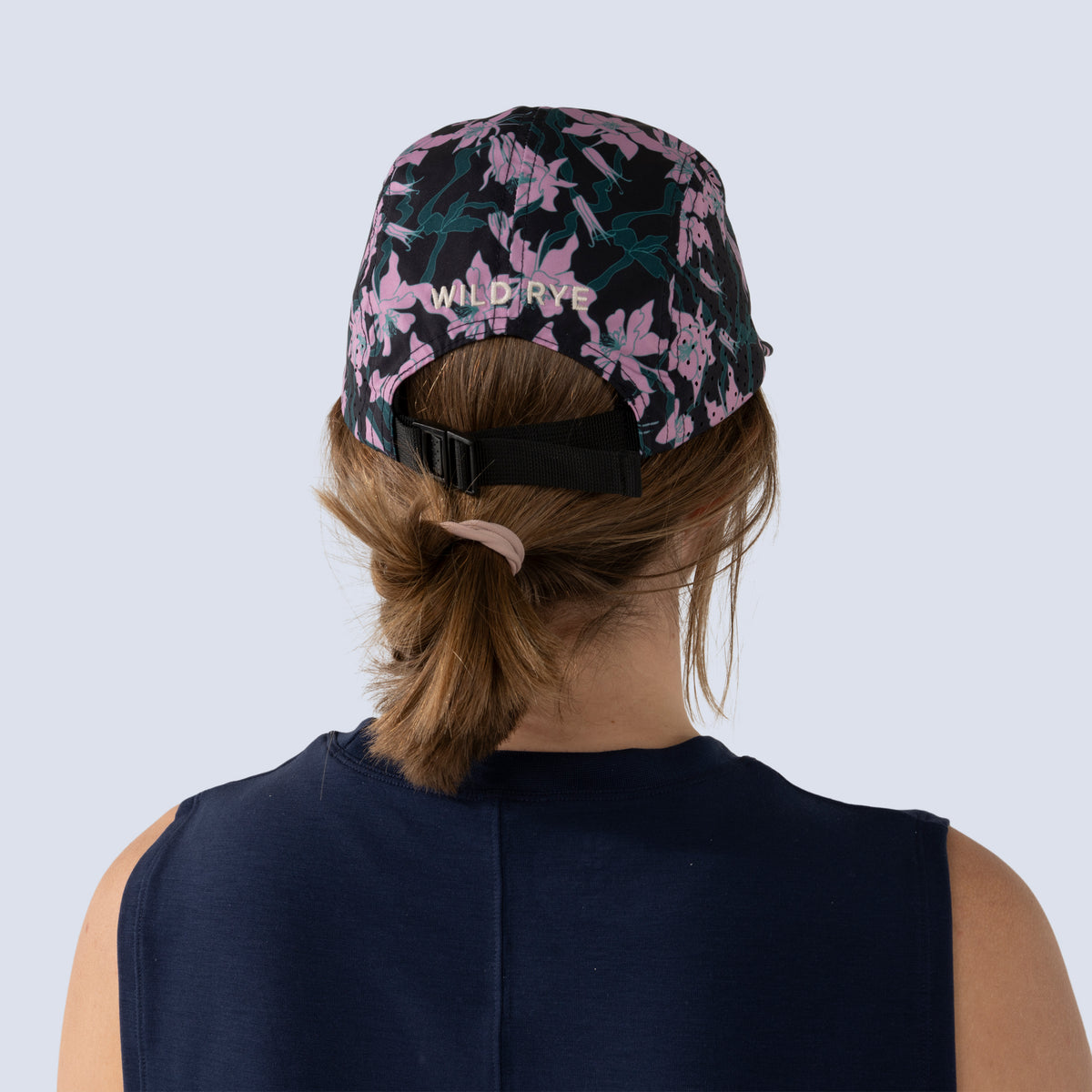 [Black Aquila Bloom] Pungo Cap in Black Aquila Bloom, on model back view