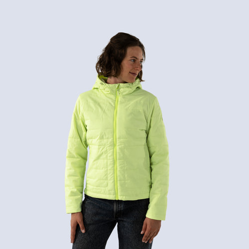 [Iced Matcha] Payette insulated jacket in matcha green, on model front crop view